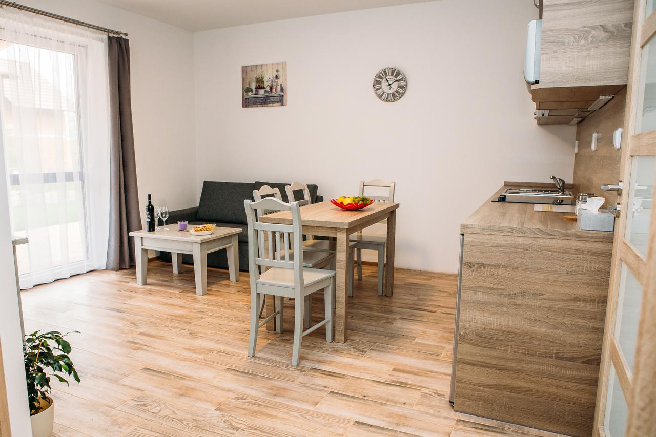 Apartmany Pod Kunkou, Dritec Exterior photo